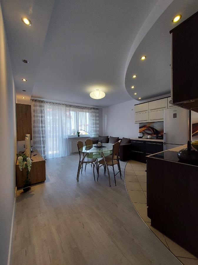 Apartament Wenedow Apartment Кошалин Екстериор снимка